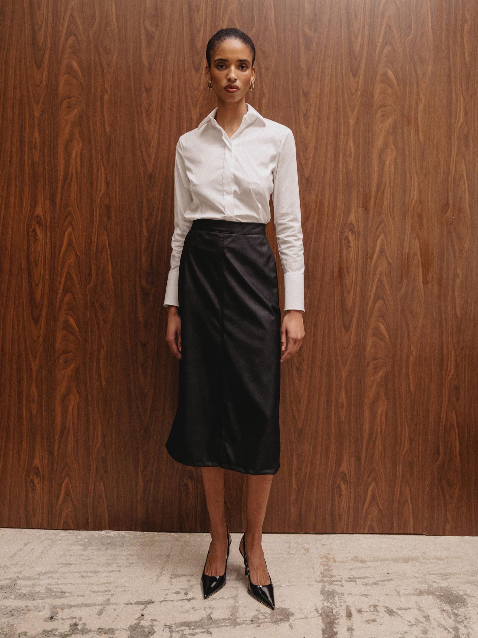 Φούστα μαύρη δερματίνη