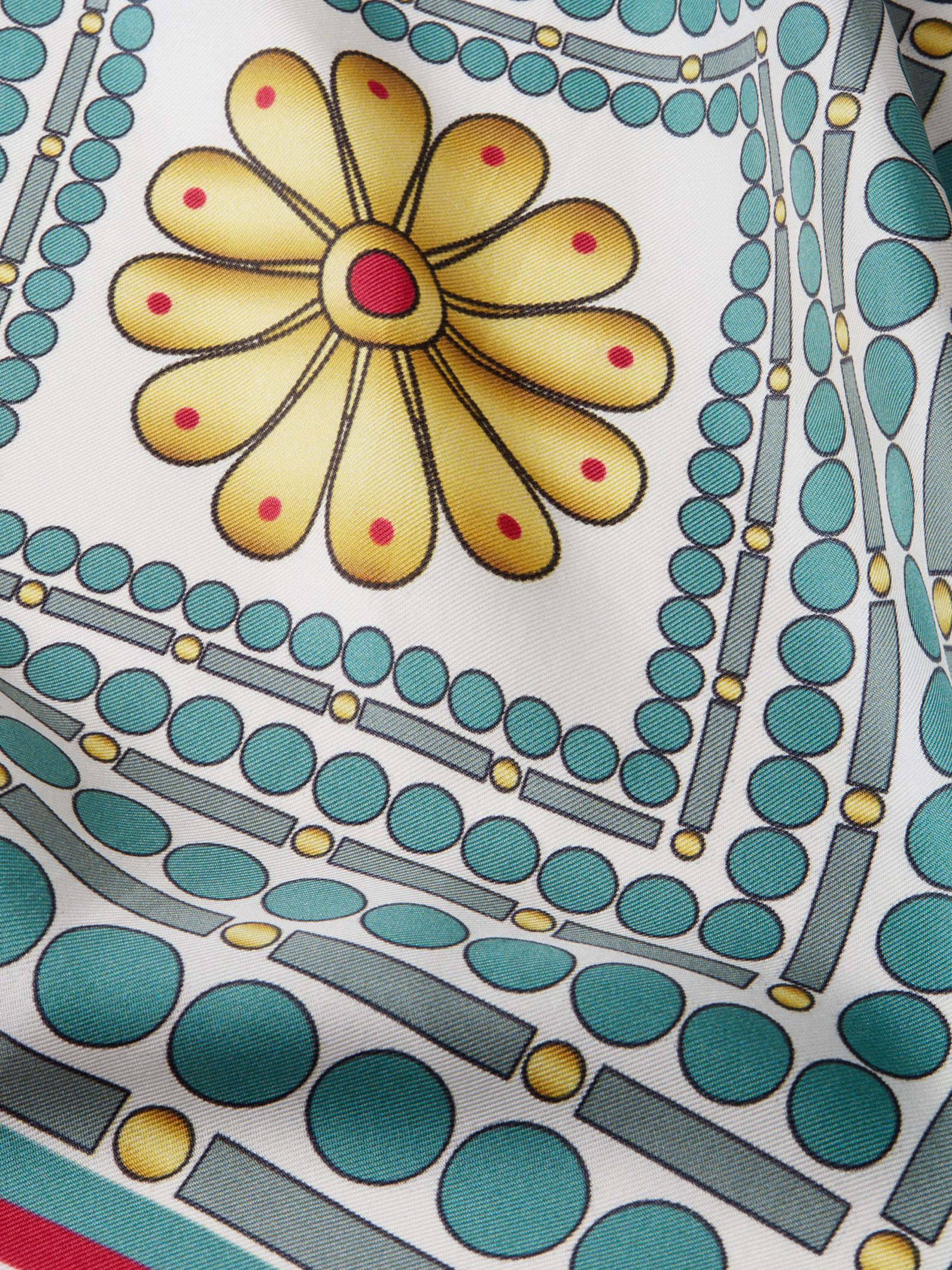 Μεταξωτό Μαντήλι MYTH 45cm x 45cm - Image 2