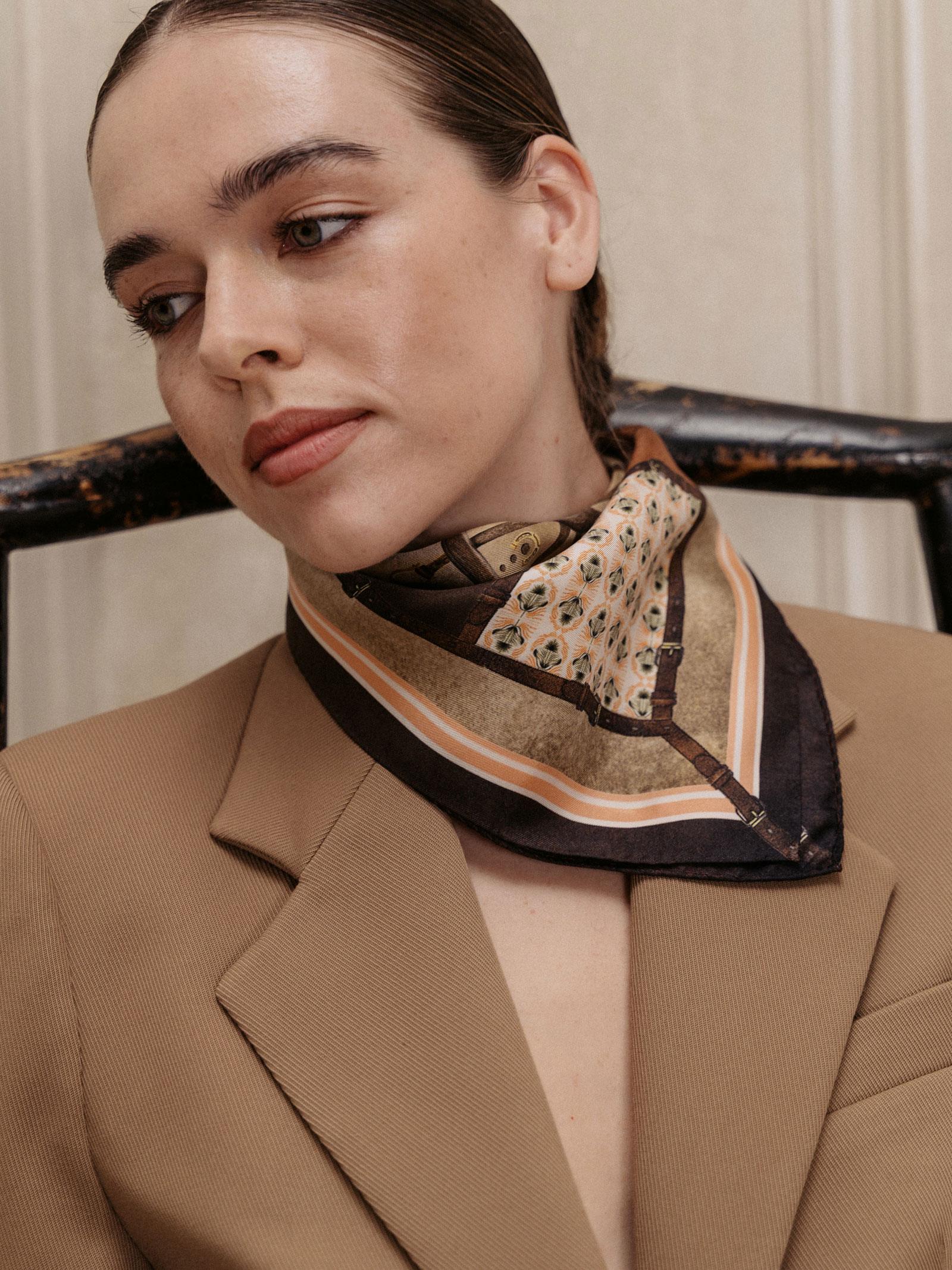 Μεταξωτό Μαντήλι RIDE OF A LIFETIME 50cm x 50cm - Image 3