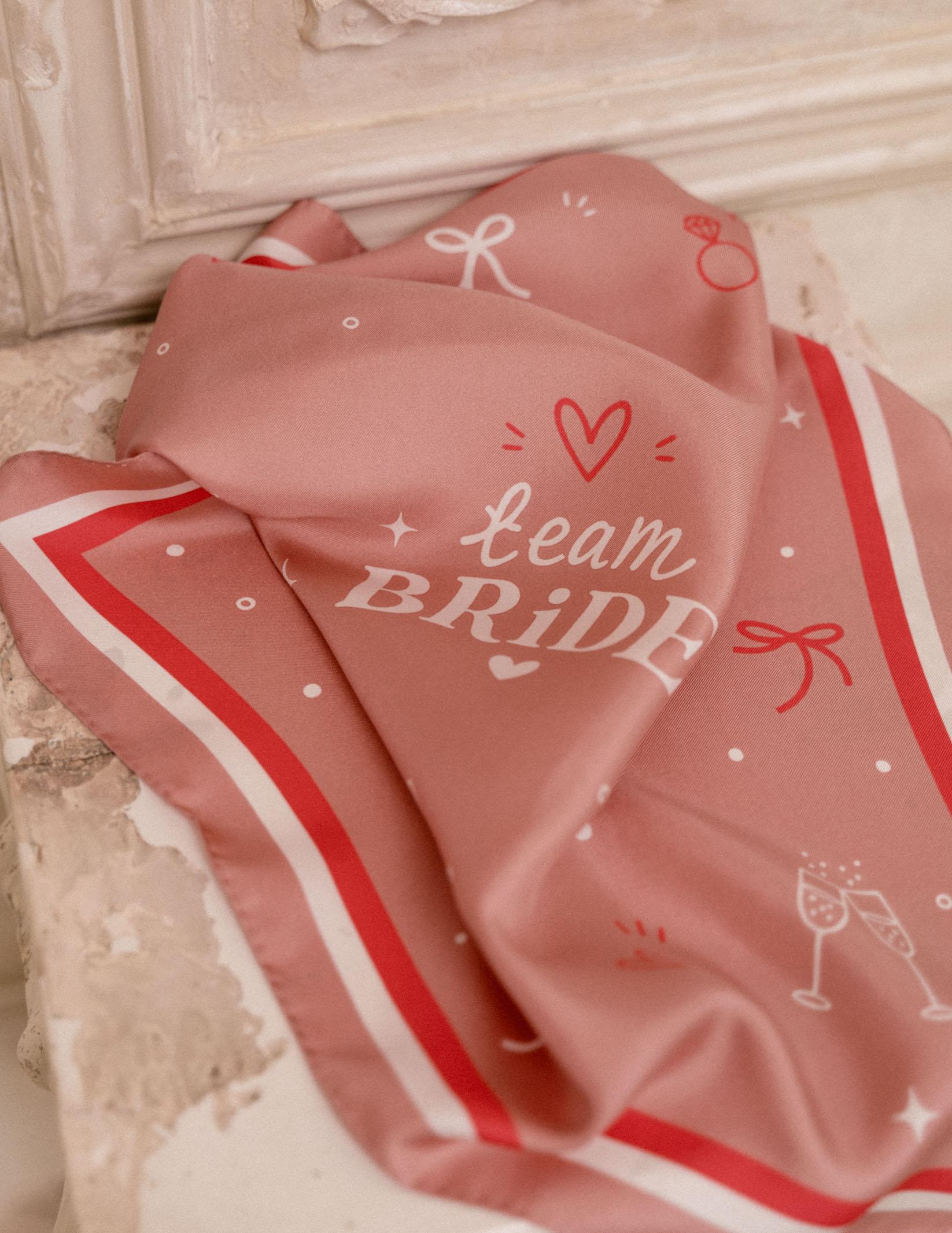 Μεταξωτό Μαντήλι TEAM BRIDE 50cm x 50cm - Image 3